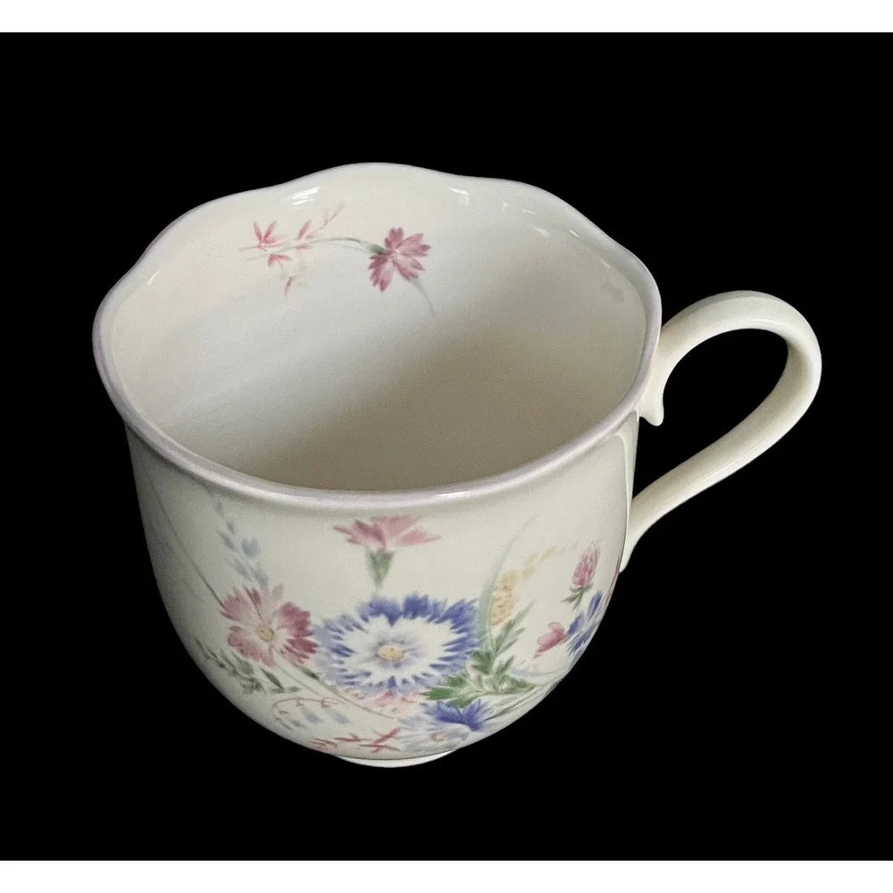 Set Of 6 Mikasa Rondo Stephanie Flat Cups EJ 952 Cream Colored with Wildflowers‎